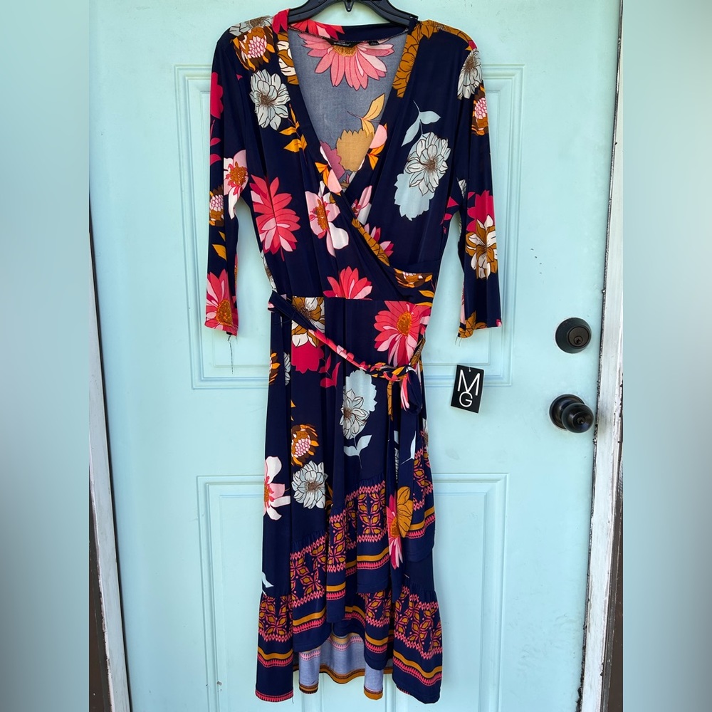 NWT Mlle Gabrielle Navy Floral Faux Wrap Ruffle Dress Size Large